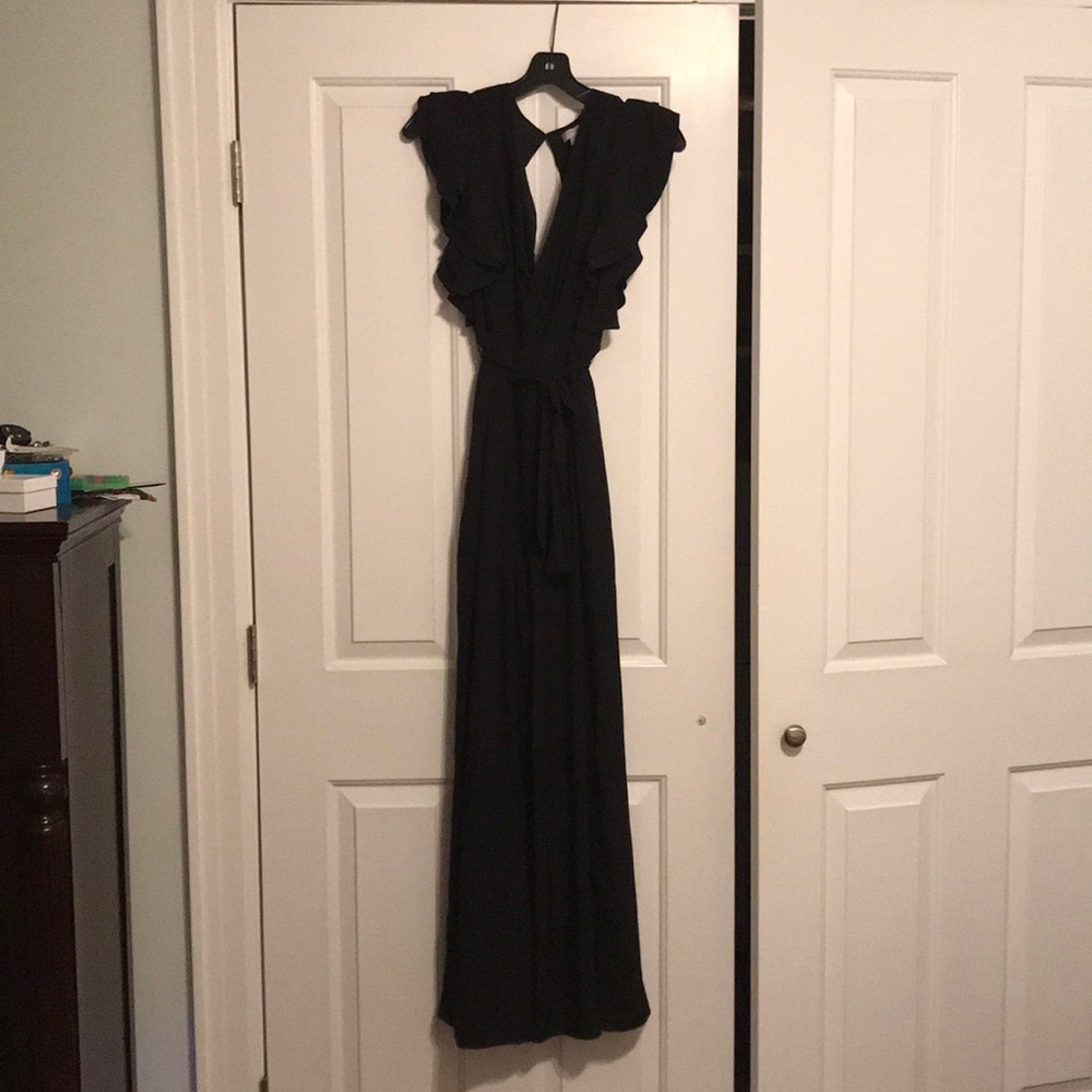Black light weight silky jumpsuit